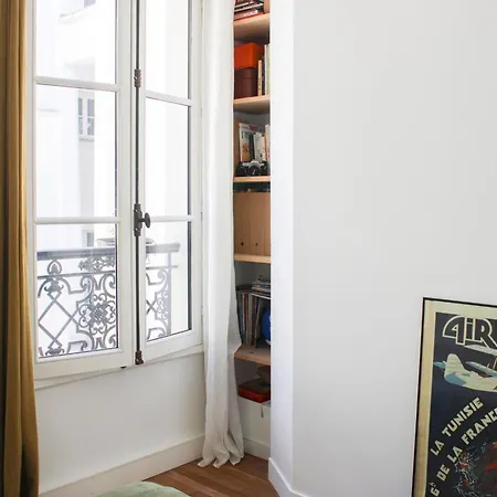 Spacious Luxury In Trendy Neighborhood Lejlighed Paris