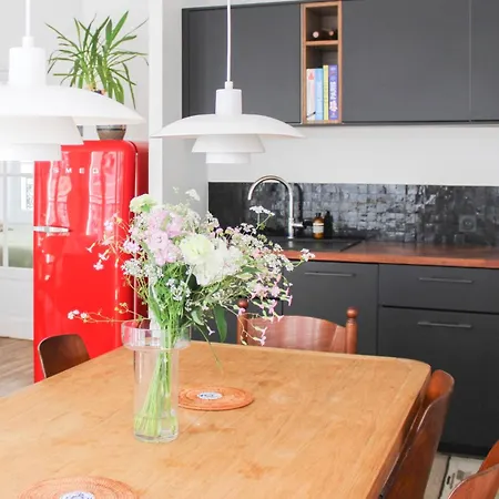 Spacious Luxury In Trendy Neighborhood * Paris