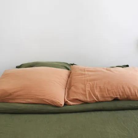 Spacious Luxury In Trendy Neighborhood Lejlighed